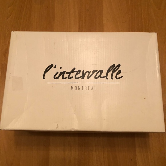 Burgundy heels from L’intervalle - Picture 3 of 6